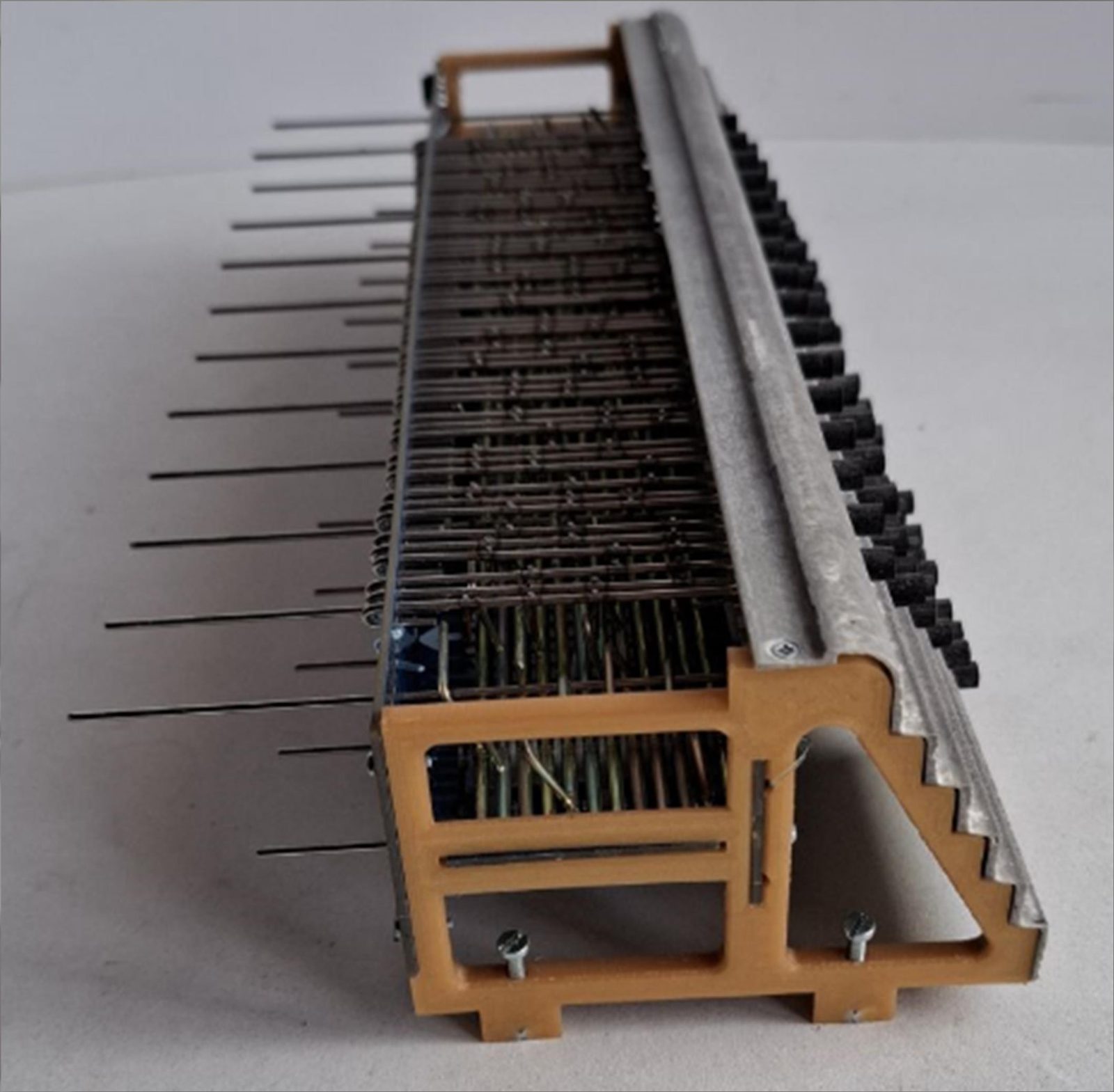 Mécanique complète avec tringlerie et gradin